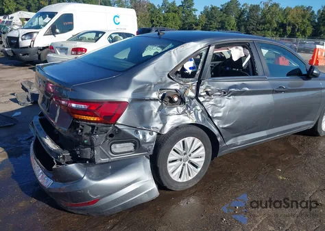 2019 Volkswagen Jetta 1.4T R-Line/1.4T S/1.4T Se from USA, damaged, VIN 3VWC57BU2KM114103